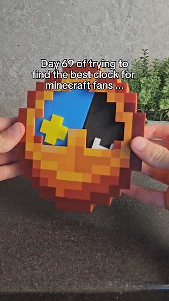This is the best clock for minecraft fans ⛏️ 🕑