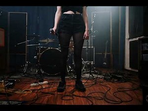 Microphone Feedback Sound Effect