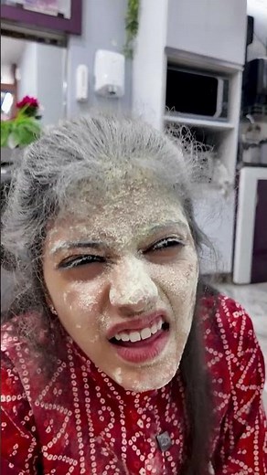 Perfectly Sifted Flour in Seconds!