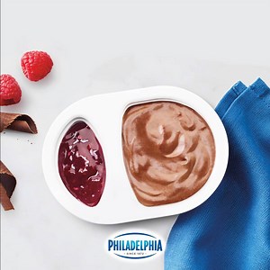 3.1M views · 2.1K reactions | Unwind from your busy day with a sweet snack time delight like our rich and creamy Dark Chocolate RaspberryCheesecake Cups. #ItMustBeThePhilly Learn more: https://myphil.ly/2mqVfRR | Philadelphia Cream Cheese | Facebook