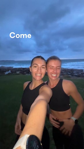 118K views · 17 reactions | The only thing faster than your pace? These leggings selling out...‍♀️ ✅ Pockets for your essentials ✅ Breathable, sweat-wicking ✅ Super supportive ✅ Stays put during your run Free shipping over $150 and free AU returns https://nimbleactivewear.com/collections/high-intensity-activewear | Nimble Activewear | Facebook