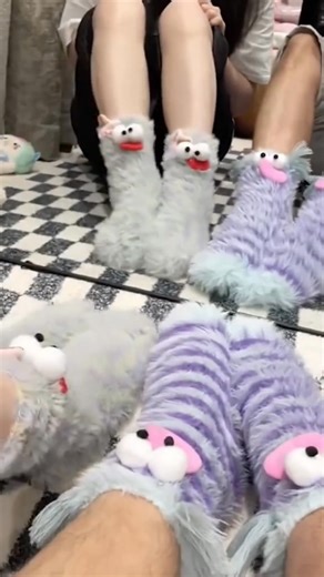 Cute and funny socks.These were a big hit with my daughter's crazy sock day. All of the kids were in awe of them. | Gardern | Facebook