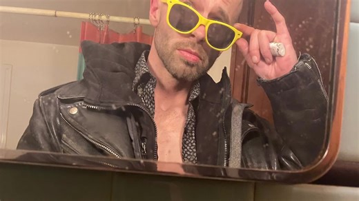 Crèmé Champagne 🍾 by tylerjamesmcconnell