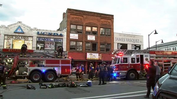 Fire breaks out inside Elizabeth restaurant; 3 firefighters, 1 civilian injured