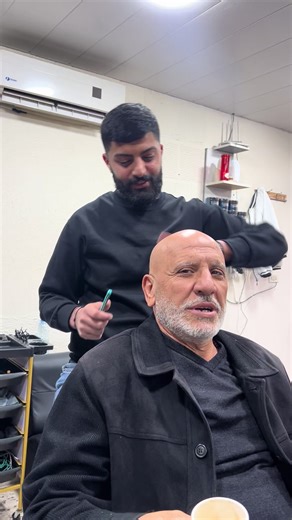 فيديوهات أنشأها Safi barber shop 2 ✂️ (@safi.barber.shop.2) باستخدام موسيقى الإعلام الحربي - إعلام الحربي