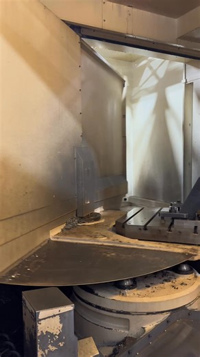 The Mazak HCN-8800 Advantage💪 Our Mazak HCN-8800 Horizontal Machine gives us an edge you won’t find in many shops. This powerhouse is built for serious work. It handles parts up to 57" x 57" with precise 360° positioning, driven by a high-torque 50-taper spindle that keeps everything rigid, accurate, and consistent.📐⚙️ The integrated pallet changer keeps production moving, allowing us to prep the next job while the current one is running. It’s the kind of time savings that adds up quickly and 