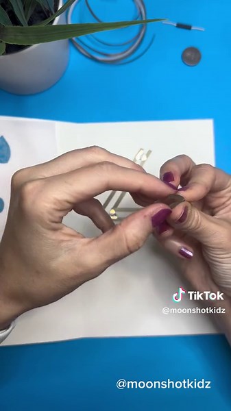 DIY “Birthday cake” interactive card. Easy and fun paper electronics project for beginners. You will need: - 3 LED stickers (Chibitronics) - Conductive fabric tape (Chibitronics) - Coin cell battery 3v (CR2032) - Reed switch (normally open). - Magnet - Paper - Tracing paper - Markers Warning: this project should be done under adult supervision. You can find supplies here: https://www.amazon.com/shop/moonshotkidz #stemchallenge #stemteacher #learnwithtiktok #homeschool #scienceteacher #interactiv