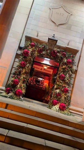 🎄 Introducing… Christmas at The Old Court House! 🎄 Step inside and let the festive season begin! ✨ Our halls are decked, the lights are twinkling, and our kitchen is serving up a Christmas menu worth celebrating. 🎅 Start your festive celebrations now — whether it’s a cosy meal for two, a family get-together, or the big work night out, we’ve got your Christmas wrapped up. 🍽️ Seasonal dishes crafted by our chefs 🥂 Festive cocktails & winter warmers ✨ The perfect setting for long lunches and l