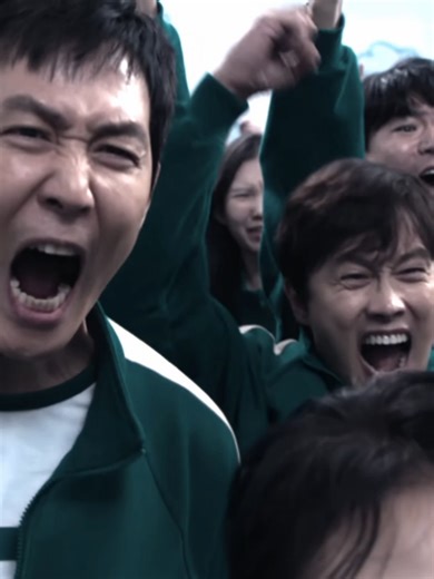 why do i find so much comfort in a show with so much carnage . . . scp: me #squidgame#squidgamenetflix#squidgame1#squidgame2#squidgameedit#kdrama#hallandoates#outoftouch#edit#fyp