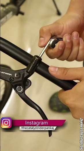 Installing Hydraulic Disc Brakes In My Cycle #shorts #ytshorts #hydraulicdiscbrakeinstallation #mtb