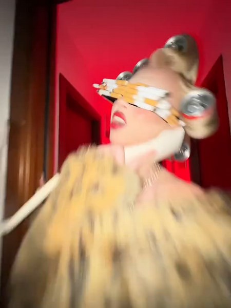 Lady Gaga's Telephone: Costume and Dance Guide