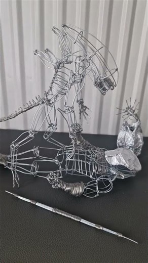 Alien vs Predator from Wire