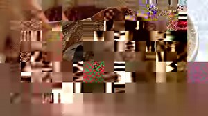 Chocolate Sponge Pudding anyone?? Let's go one better and make it a Cadbury Dairy Milk Chocolate Sponge Pudding 😉 Our friend Lili Forberg makes it look so easy to make! Do yourself a favour, put some time aside this week to have a go, and comment below with a pic of your creation! Remember, if you didn't photograph it, it didn't happen 😎😁😋 Have fun baking! | Cadbury Dairy Milk