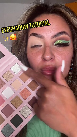 Eyeshadow Tutorial: Step-by-Step Guide for a Glamorous Look