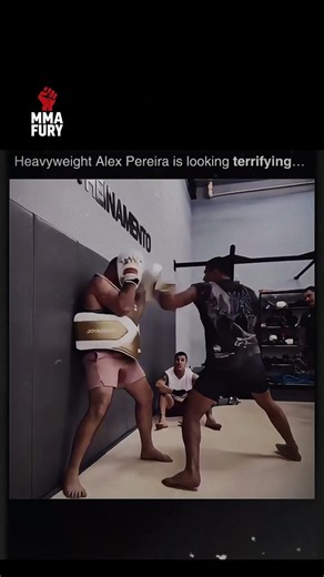 HISTORY ON THE LINE 🔥 Pereira vs Gane