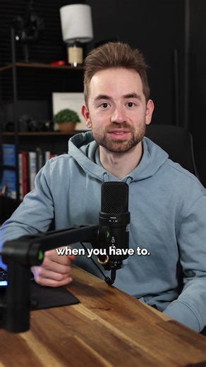 Brett | Video Editing Tutorials on Instagram: "Crossfade Transition Explained And When to Use It #VideoEditingTips #Crossfade #EditingBasics #PremierePro"