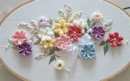 【刺绣教程分享】立体花卉刺绣教程