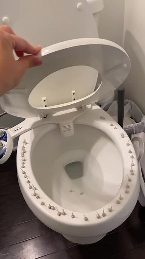 Funniest prank to try!!! | Chris & Che Media