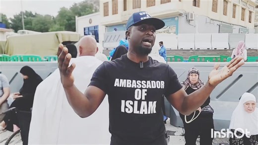 VISITING GRAVEYARD OF PROPHET MUHAMMAD (S.A W) HARAM OR HALAL PART 10. | Peace Dawah Media