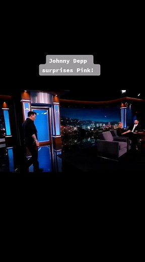 Johnny Depp surprises Pink! #PinkHistory #pink #johnnydepp #fyp #foryoupage