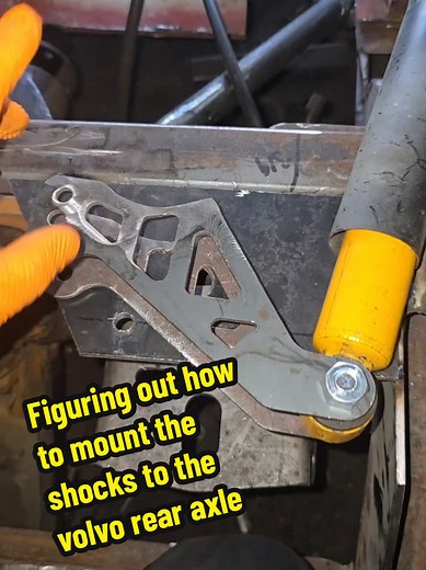 Commer Build: Mounting Shocks to Volvo Rear Axle