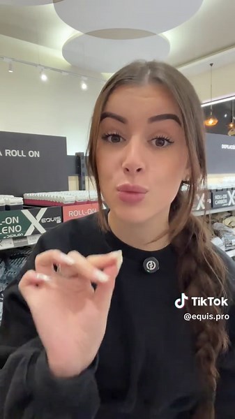 Cera Roll On/cera Kilo✨ Se suele diferenciar por la zona a depilar. Zonas grandes, cera roll on. Zona pequeña, cera kilo. ¿Cuál es tu favorita? Te leo 👀 #depilacion #kilo #rollon #parati