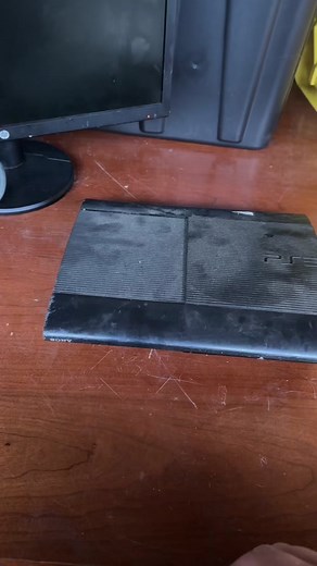 Clean a ps3 super slim with me. #clean #cleanaps3 #cleaningconsoles #console