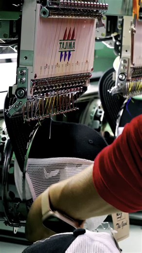 At LP Custom Tees, we take pride in bringing your ideas to life. From embroidery to screen printing, every piece is made with care and precision to make your brand, team, or event stand out. What makes us different? We value communication and service. Our team is here to guide you from start to finish, whether it’s choosing the right style, colors, or materials. Thank you to everyone who’s ordered with us and trusted LP Custom Tees! We speak English and Spanish, and we’re always happy to answer 