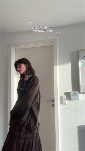 autumn dark academia downtowngirl outfit inspo fall alternative whimsygoth goblin core outfit ootd