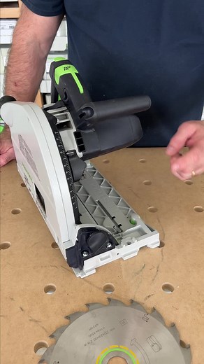 Need a change?! 🤔 Here's a quick how-to on blade changing! Make sure to click the save button so you can reference later if needed! 💚 #festoolusa