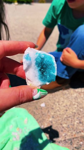 Colorful Dyed Geode Rocks for Kids