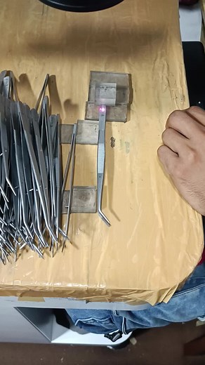 we are the real manufacturers of dental instruments #dentistaquito #dentistas #dentistadecriança #dentista #дантистсуми #дантист #studentnurse #surgeonlife #dentistvlog #dentistlife #dentaltweezers #dentaltok #dentalsurgery #dentalsurgeryassistant #dentalsupplier #newyorkdentist #usadentist #worlddental #dentisteth #discountdentist