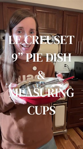 Le Creuset 9” pie dish and measuring cup set @QVC, Inc