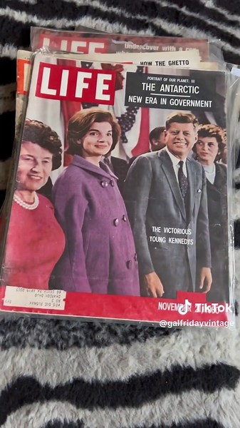 My Vintage Life Magazine Collection Highlights