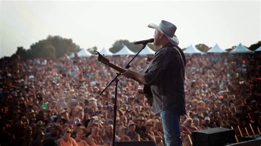 Tracy Lawrence TV Spot, '2025 Legends Casino Hotel'