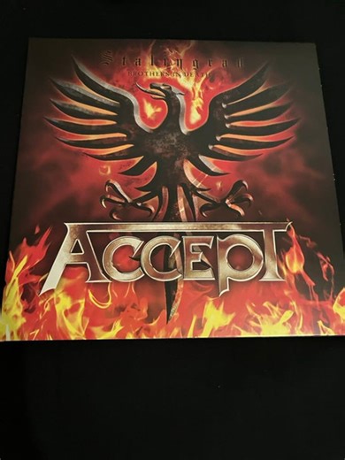 Accept - Stalingrad (Brothers In Death)