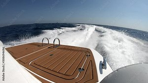 Swimming platform on a small inflatable boat navigating at full speed. Stock Video