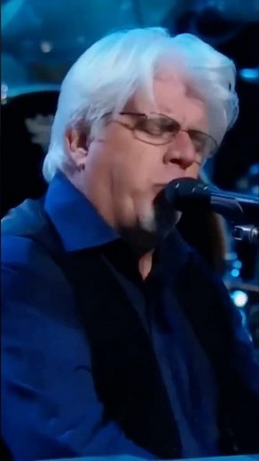 The Dukes of September with "Takin' It To The Streets"