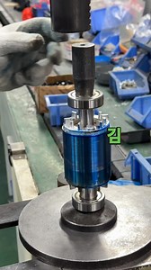 99K views · 538 reactions | Setting the bearing in the router....