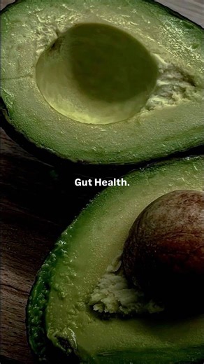 Ruby-May • Holistic Health & Wellness Coach on Instagram: "My NO-supplements natural remedies inflamed gut protocol… 🌱🌞🥑💧🤍 Here’s what I do every day anyway because being proactive is super attractive and I had Crohn’s dis-ease for 7 years and completely healed my gut! I love using pieces from Herbalism, TCM, Ayurveda, Naturopathy & Holistic Functional Medicine for targeted supplements, but if I didn’t have any, I’d go back to basics: herbal remedies & one of my fav mantras hydrate, hydrate