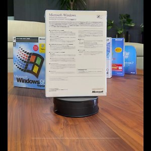 【 ＼ﾃﾃｰﾝ!!／ Windows 起動音コレクション】 懐かしの Windows 起動音を、製品パッケージとあわせてお届け！ これらの起動音を聞いただけで、あの頃の情景が目に浮かぶ方も多いのでは？ これからも、Windows の起動音がみなさまの思い出に残るメロディーになると嬉しいです！ #起動音 | Windows