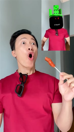 Unlocking The Roblox Vault😱🌟