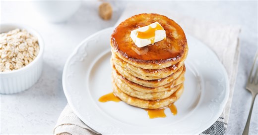 Rostban gazdag zabpelyhes palacsinta: a pufi tészta nagyon könnyed