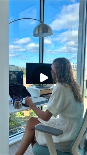 Chloe Kirk | Scientist & STEMinist on Instagram: "Non-Traditional Science Career Recap! The past 20 🙀 weeks, I’ve been sharing the non-traditional science careers I explored before I landed on patent law. You can find them all in my Sci Careers highlight, or on the Non-Traditional Science Careers page on my website. I know there’s others out there that I didn’t explore, so please drop them in the comments and I’ll research & share! 😊"