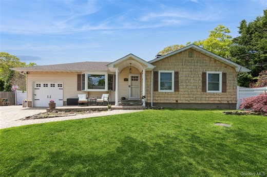26 New York Ave, Port Jefferson, NY 11776 - MLS 998078 - Coldwell Banker