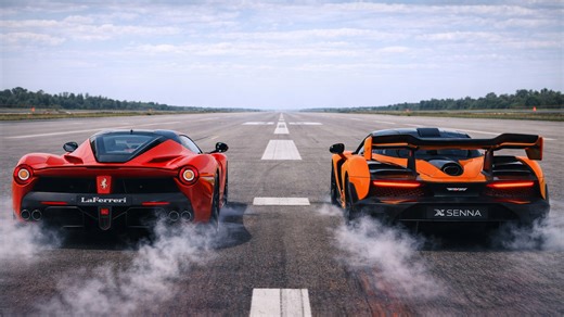 McLaren Senna vs Ferrari LaFerrari drag race