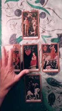 SHORT - Angela vs Cazzu - Lectura de Tarot #thepsycheaffair
