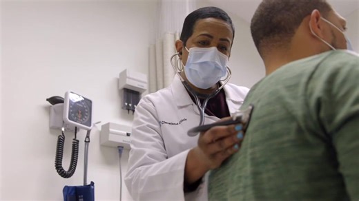 Floridians braces for rising health insurance premiums