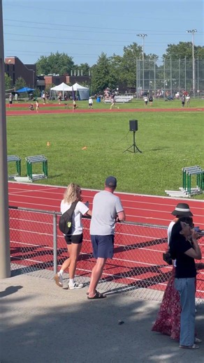 Blew It in the 300m at the Ontario U16 Championships... Not Sure What Happened #trackandfieldevents