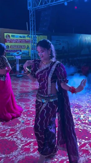 लावणीची खरी सम्राज्ञी Sayali Patil 🔥स्टेजवर आली की प्रेक्षक वेडे ❤️#LavaniSamrat #lavani #viralshort